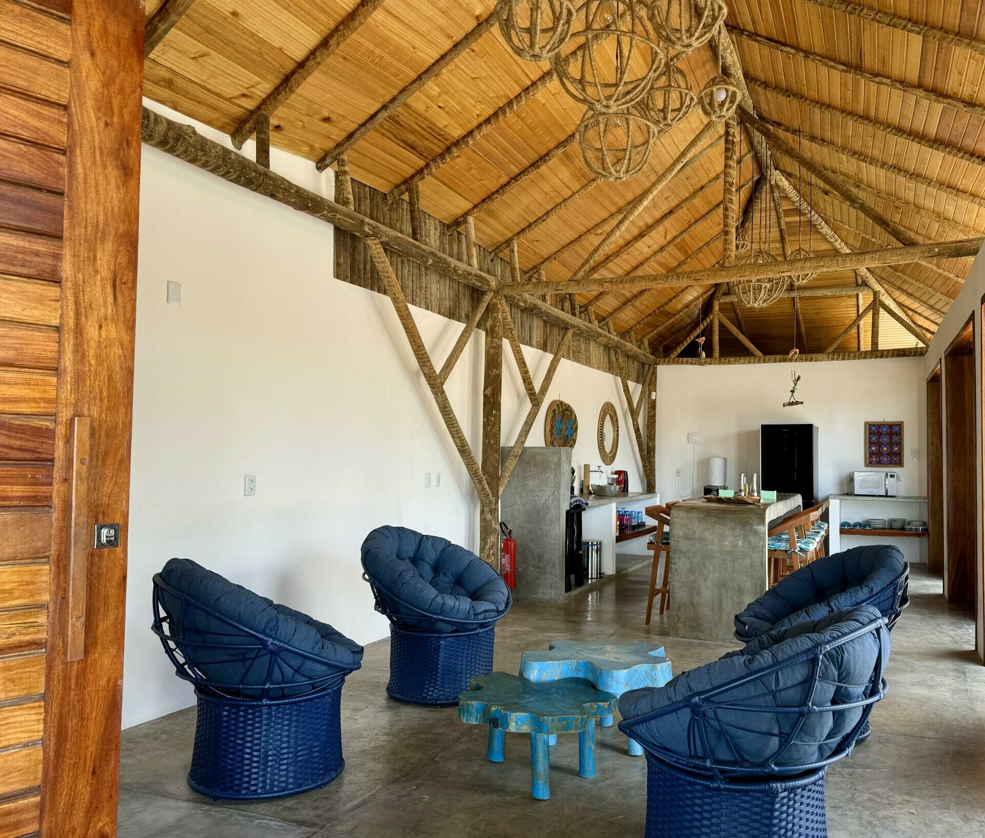 Imagem de Casa espaçosa, pé na areia, com vista maravilhosa, localizada no Preá